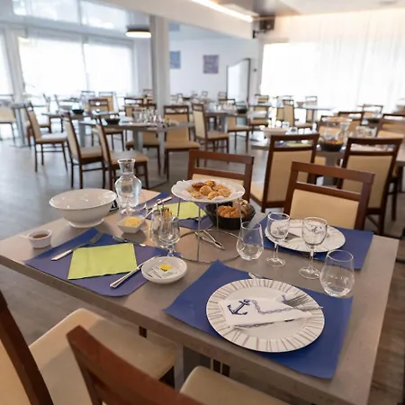 Bleues Club Keravel Hotell 3*