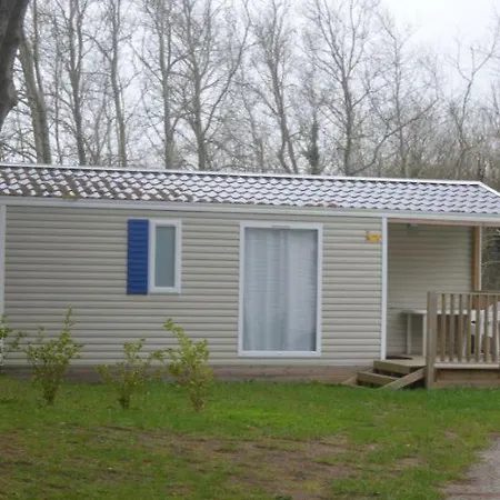 Bleues Club Keravel 3*