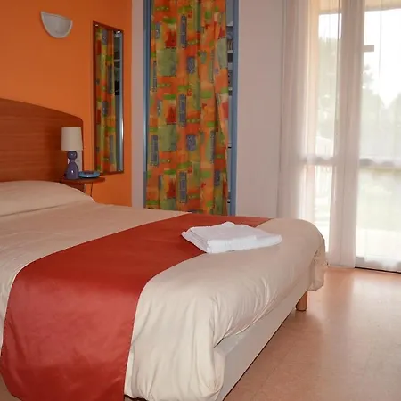 Hotel Bleues Club Keravel 3*
